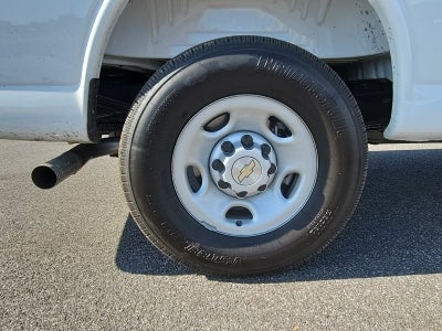 2025 Chevrolet Express Cargo RWD 2500 Regular Wheelbase WT