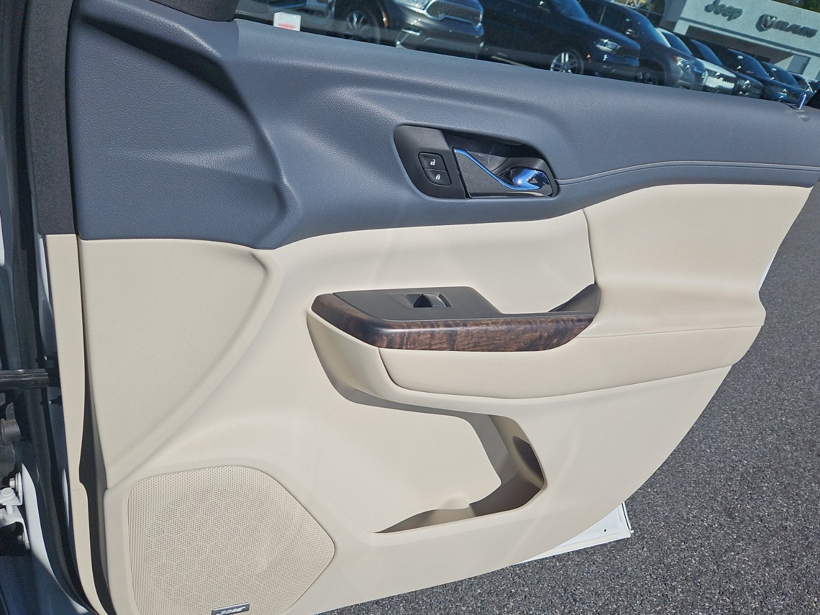 2020 GMC Acadia AWD Denali