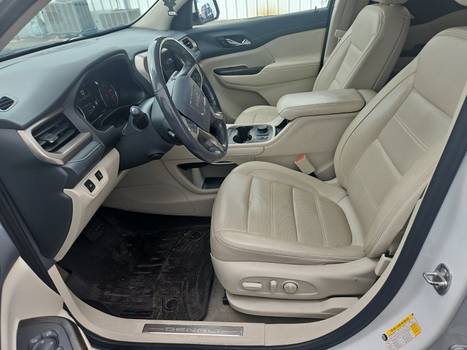 2020 GMC Acadia AWD Denali