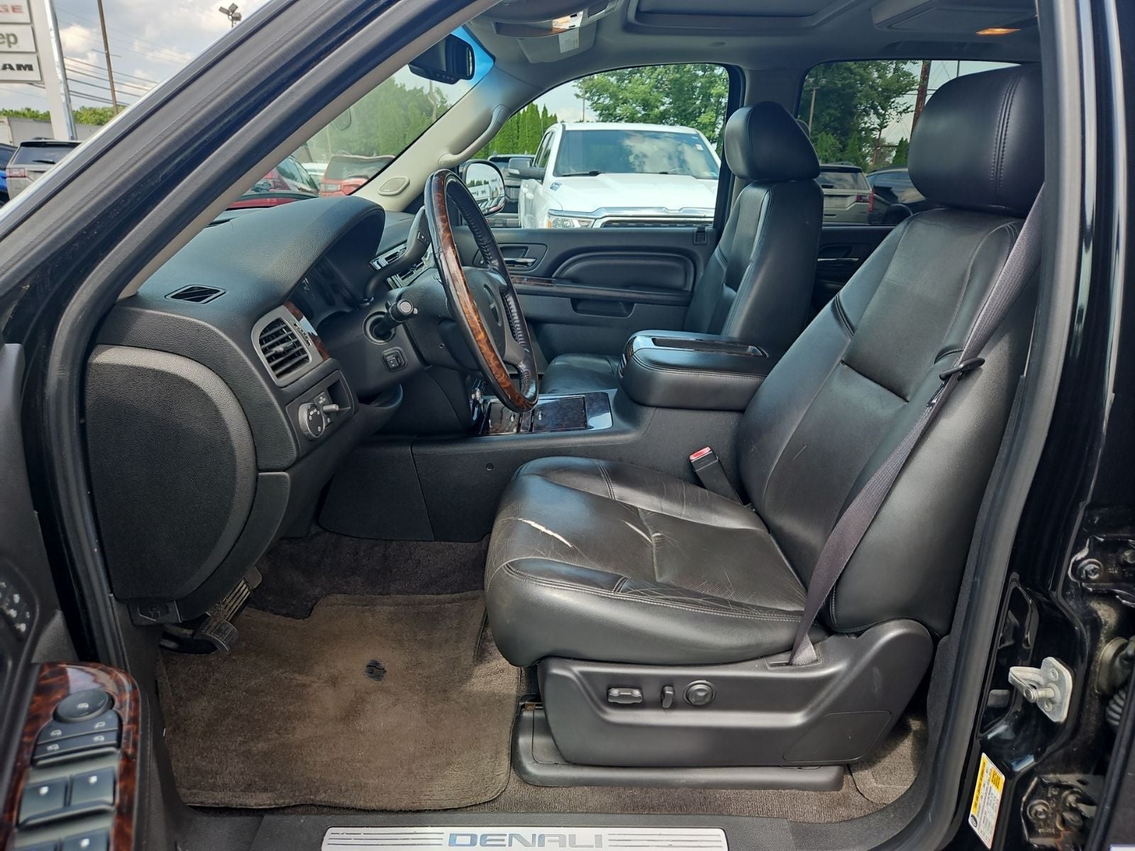 2012 GMC Yukon XL 1500 Denali