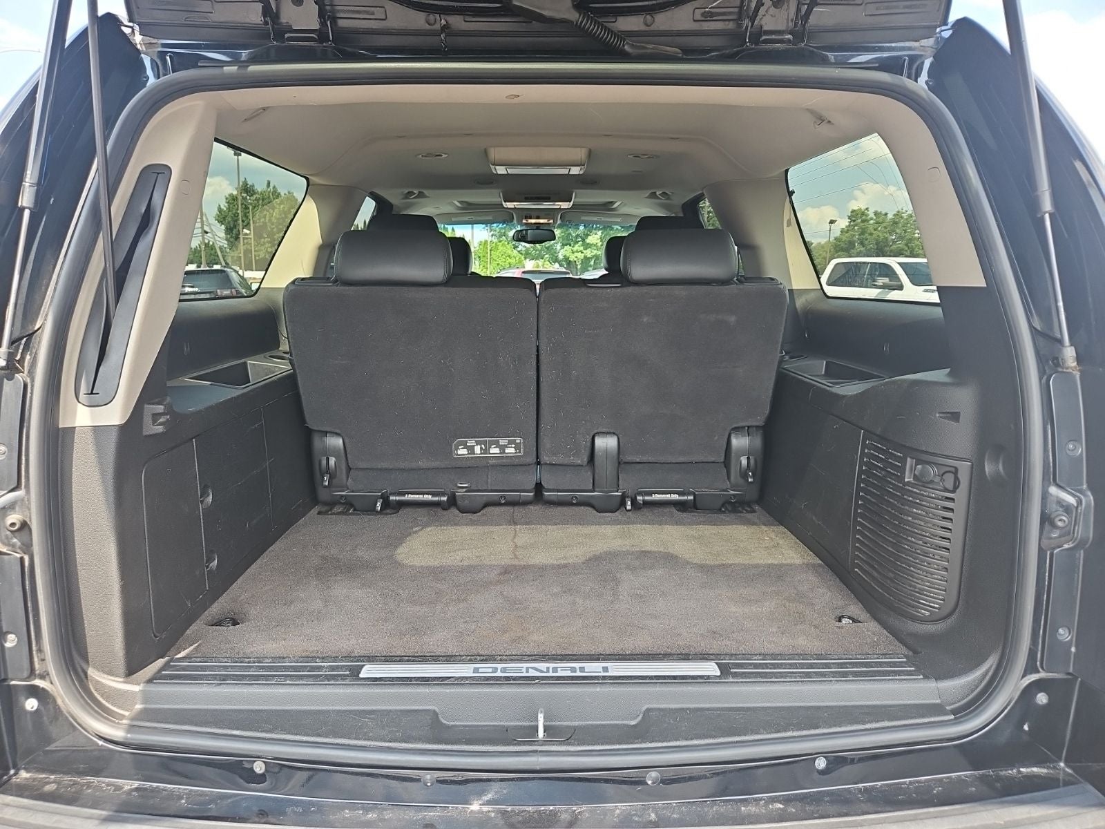 2012 GMC Yukon XL 1500 Denali