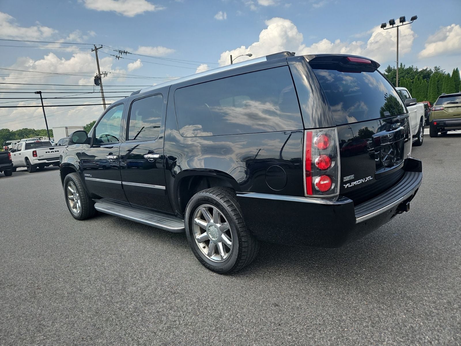 2012 GMC Yukon XL 1500 Denali
