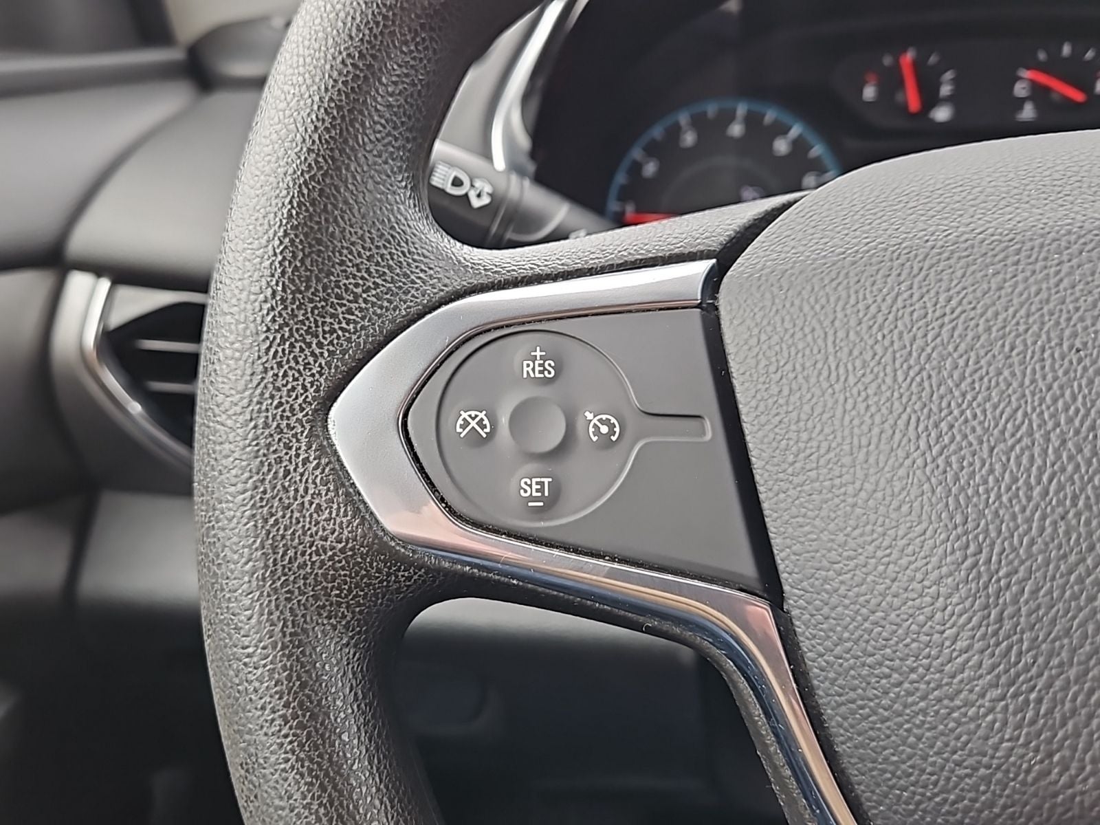 2020 Chevrolet Traverse FWD LS