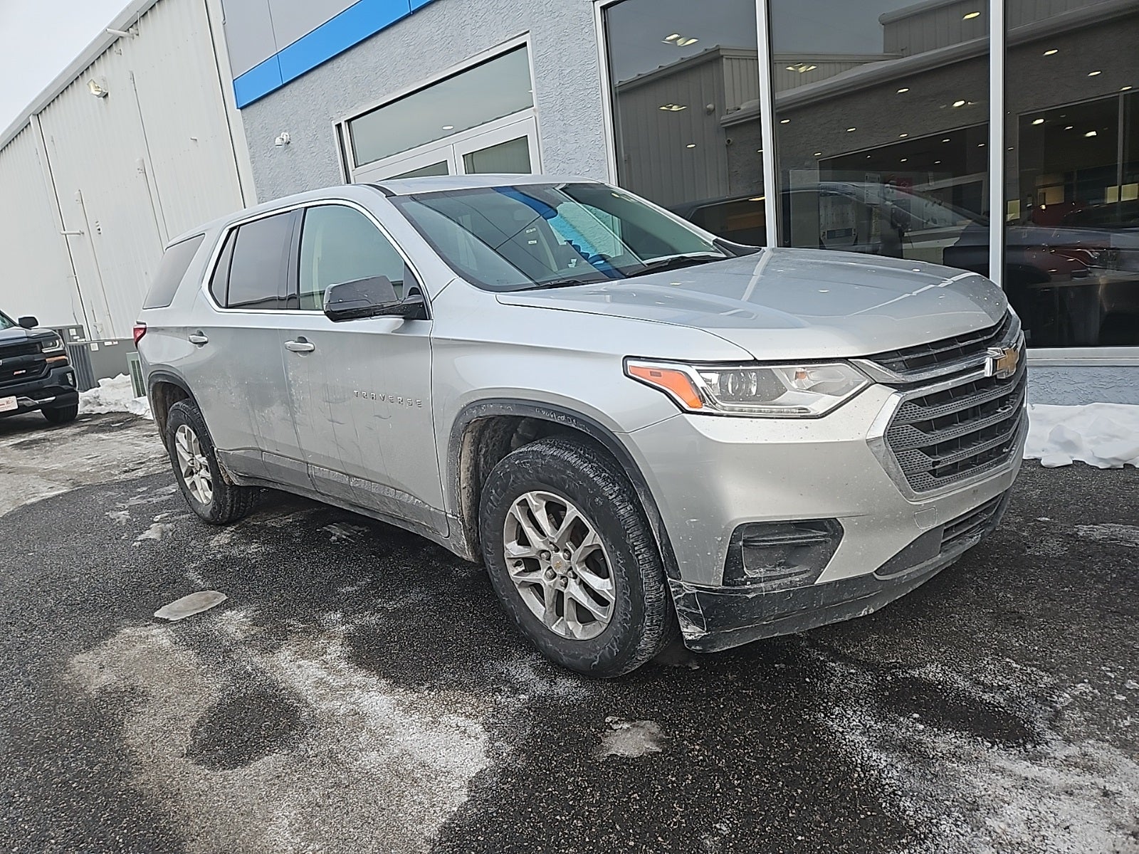 2020 Chevrolet Traverse FWD LS