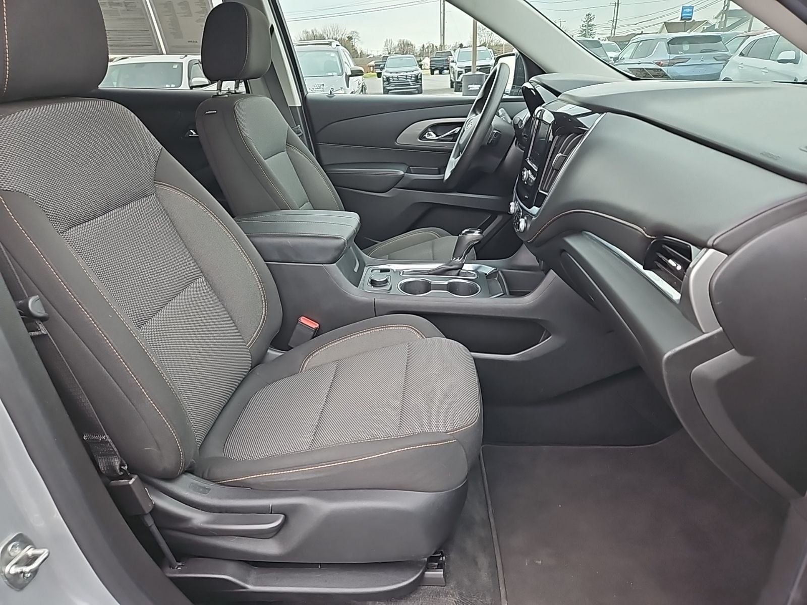 2020 Chevrolet Traverse FWD LS