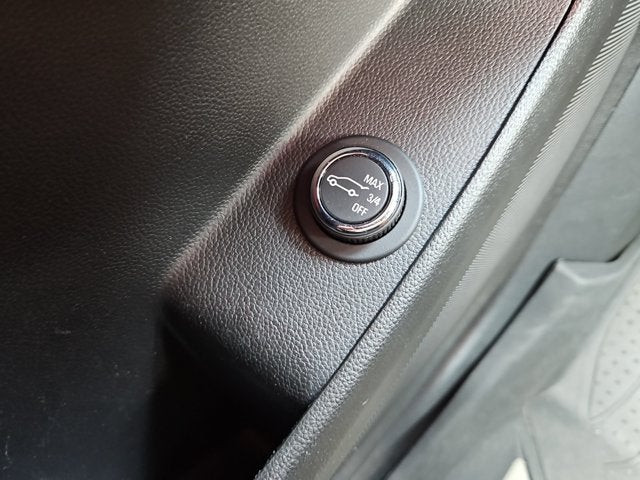 2023 Chevrolet Traverse AWD LT Cloth