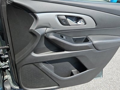 2023 Chevrolet Traverse AWD LT Cloth