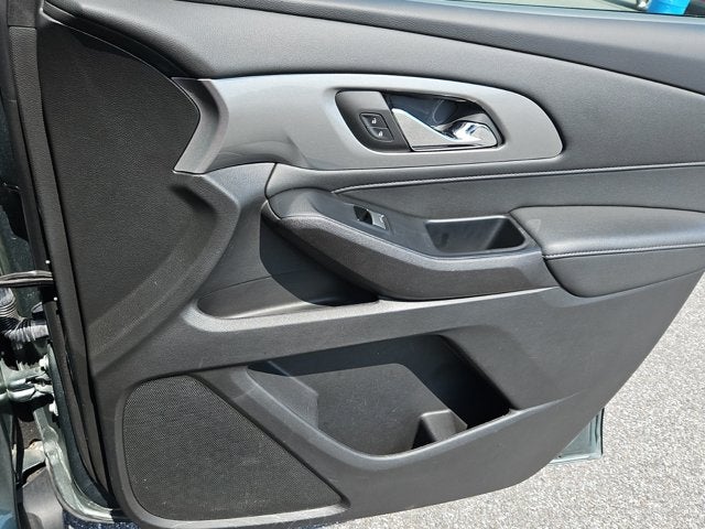 2023 Chevrolet Traverse AWD LT Cloth