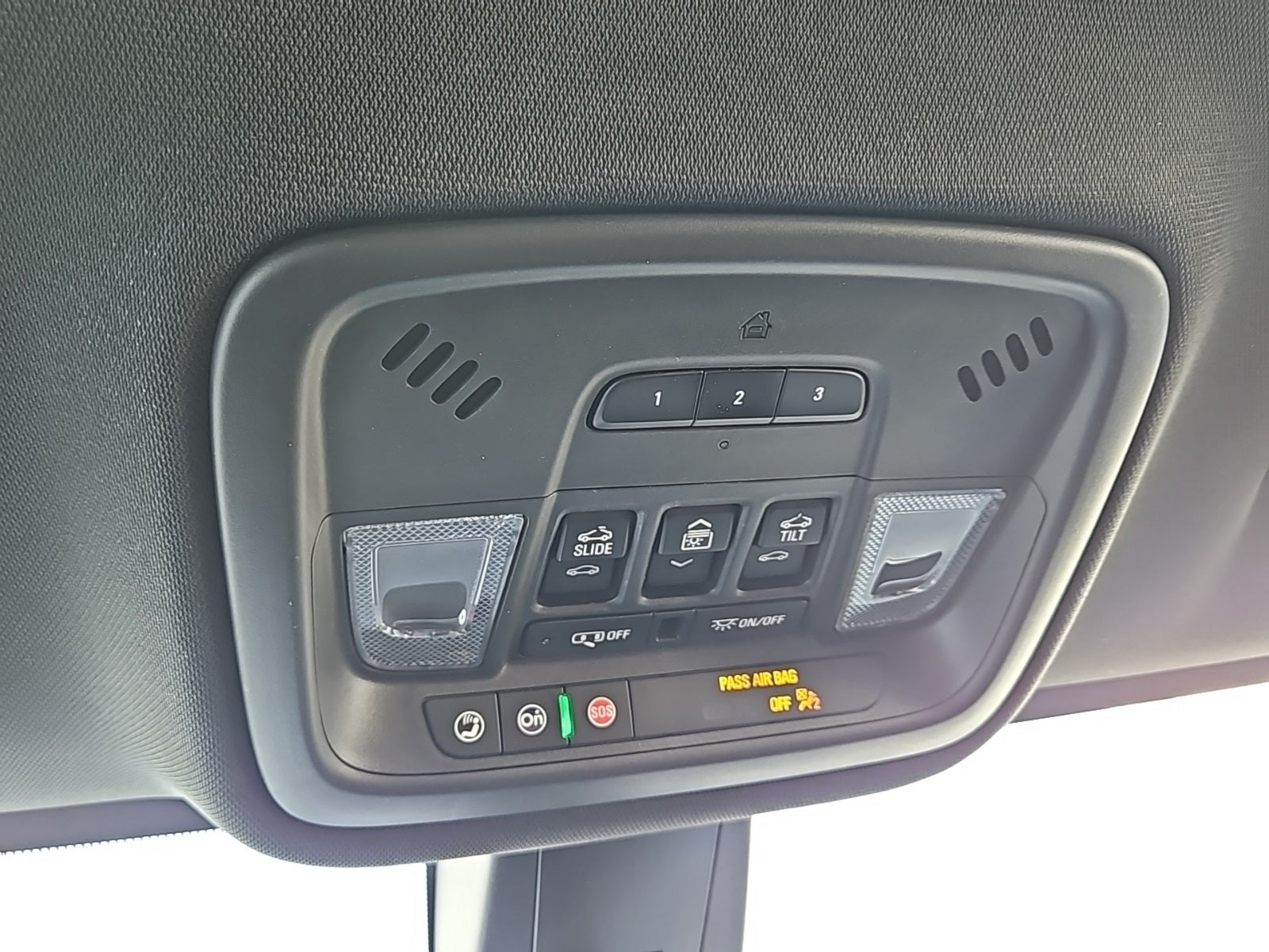 2022 Chevrolet Traverse AWD High Country