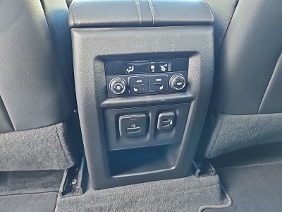 2022 Chevrolet Traverse AWD High Country