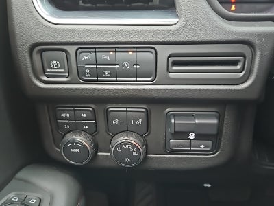 2023 Chevrolet Tahoe 4WD RST