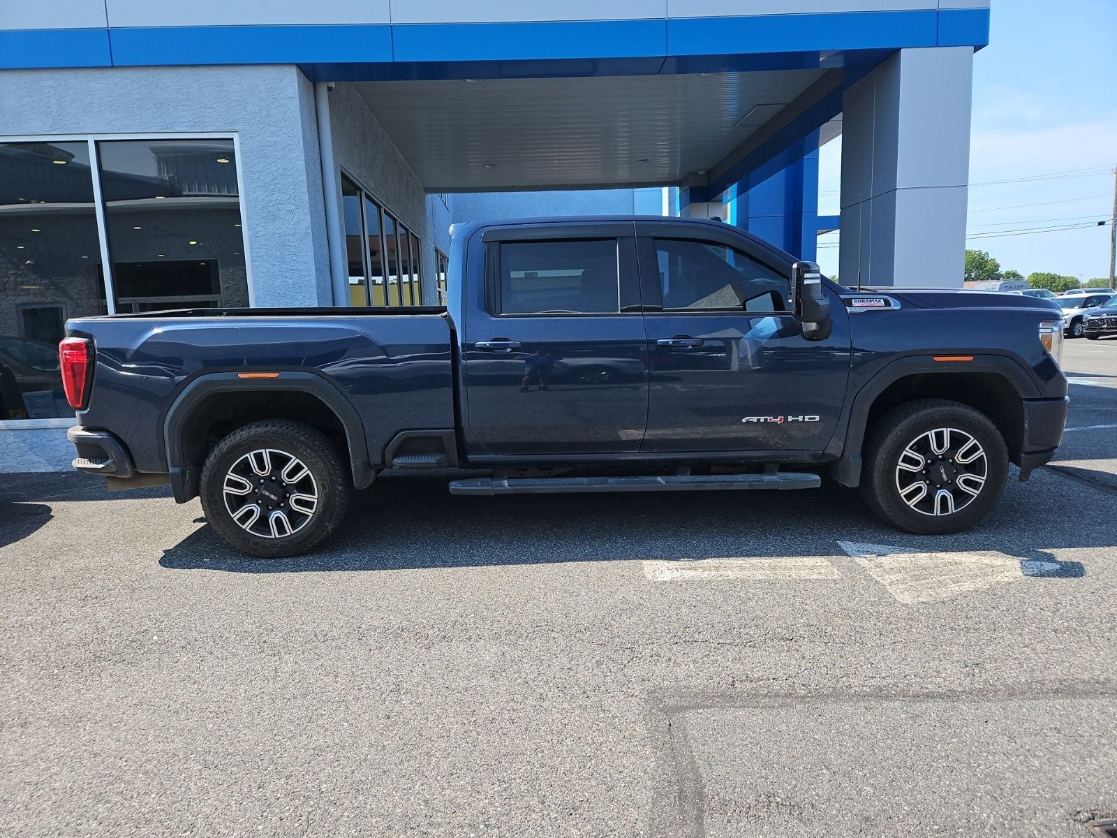 2021 GMC Sierra 2500HD 4WD Crew Cab Standard Bed AT4