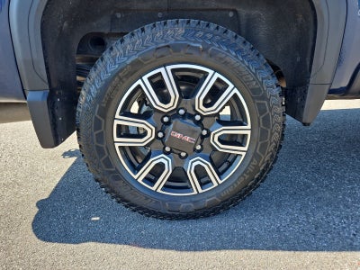 2021 GMC Sierra 2500HD 4WD Crew Cab Standard Bed AT4