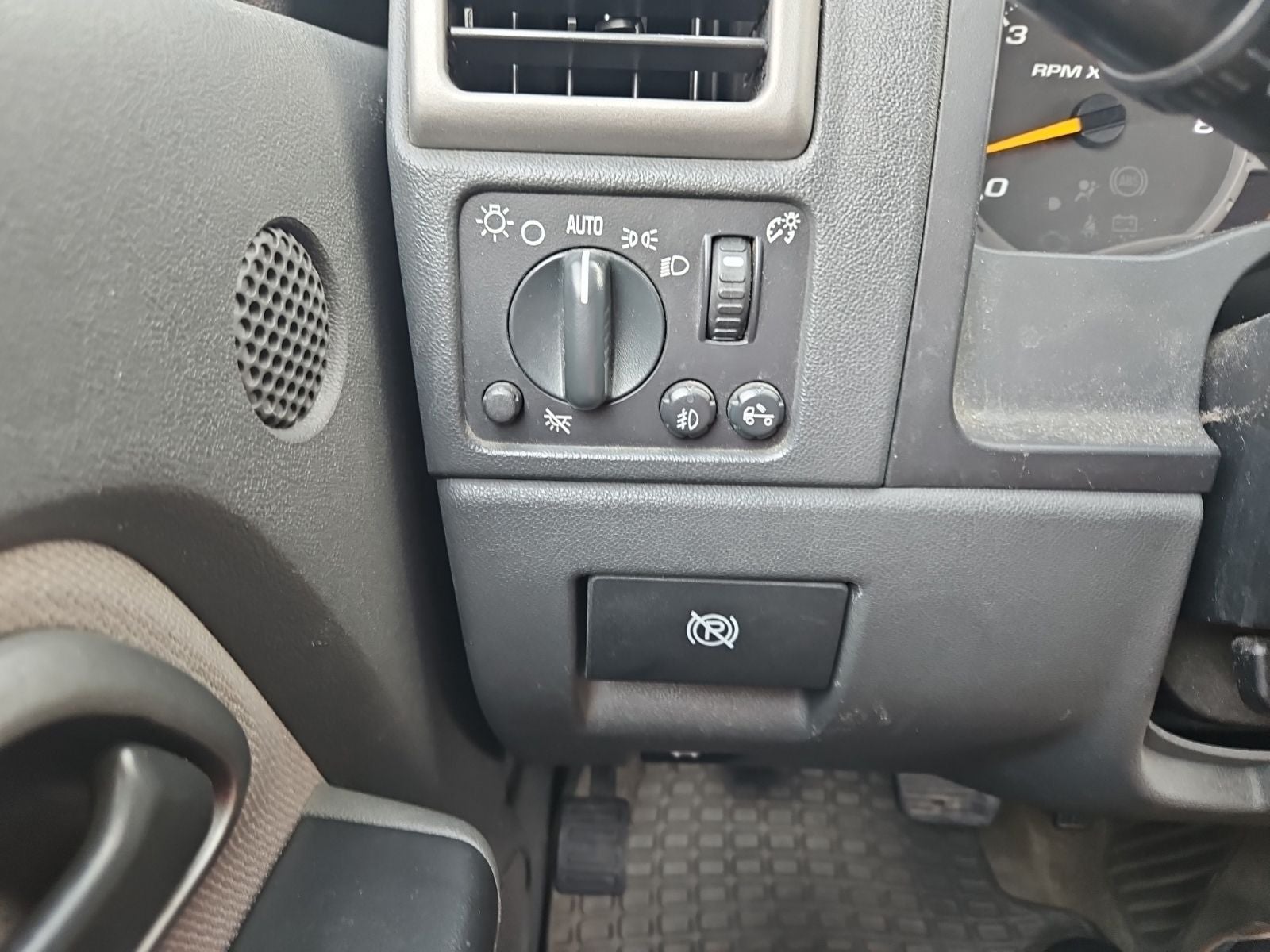 2005 GMC Canyon SLE