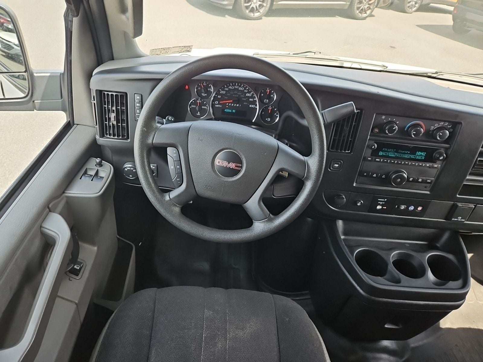 2022 GMC Savana Cargo RWD 2500 Regular Wheelbase Work Van