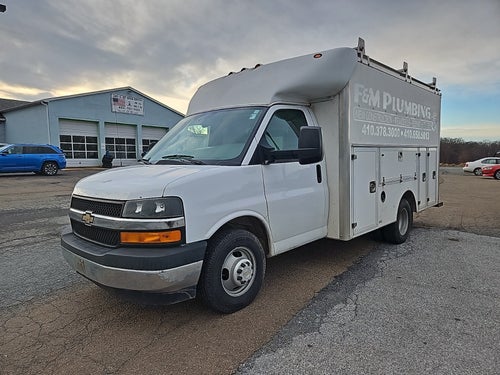 2017 Chevrolet Express Cutaway Work Van