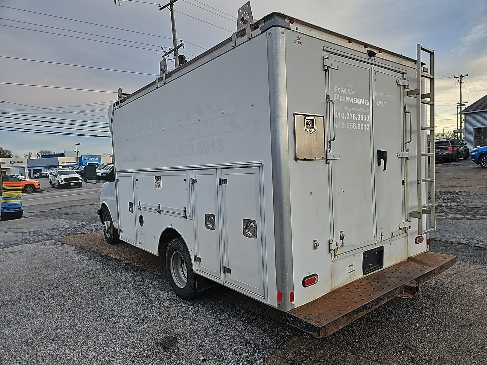 2017 Chevrolet Express Cutaway Work Van