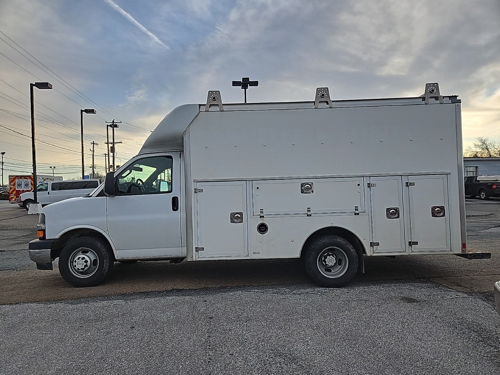 2017 Chevrolet Express Cutaway Work Van