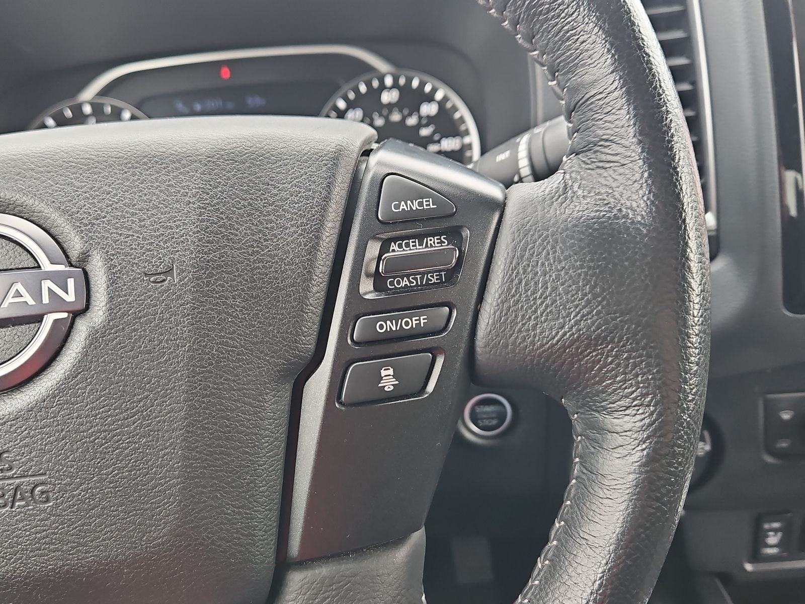 2024 Nissan Frontier Crew Cab Long Bed SV 4x4