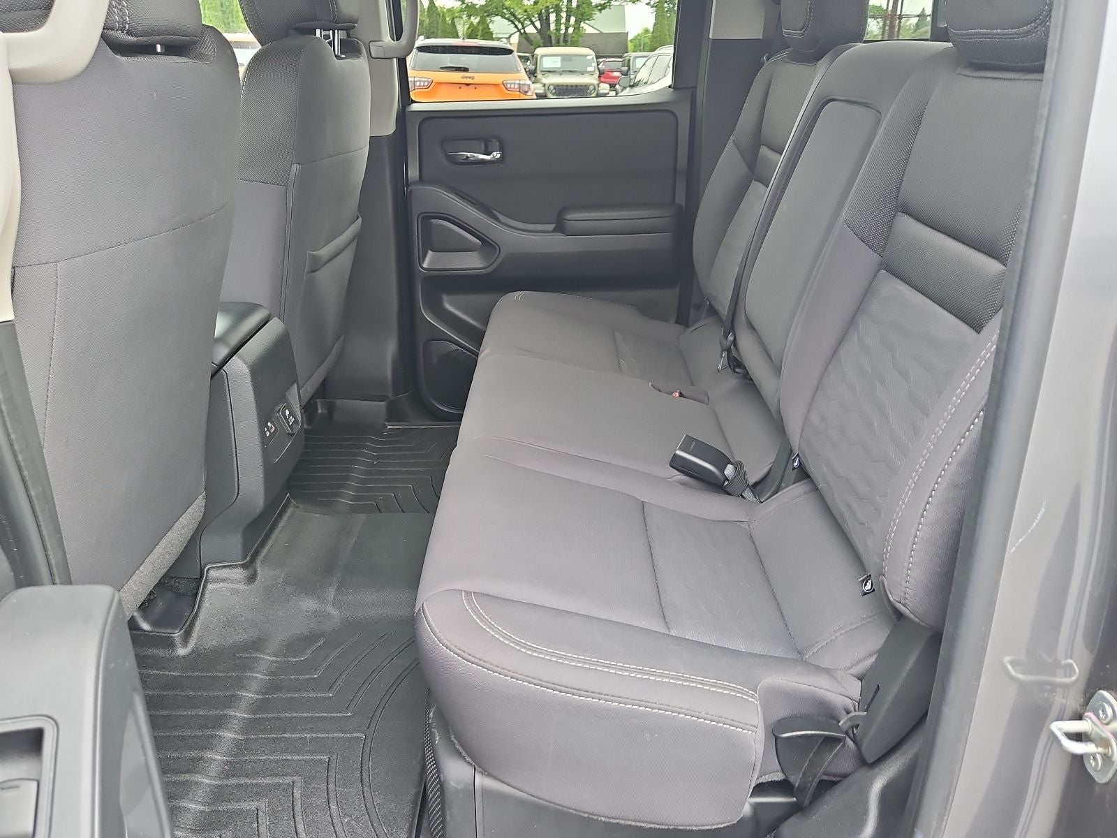 2024 Nissan Frontier Crew Cab Long Bed SV 4x4