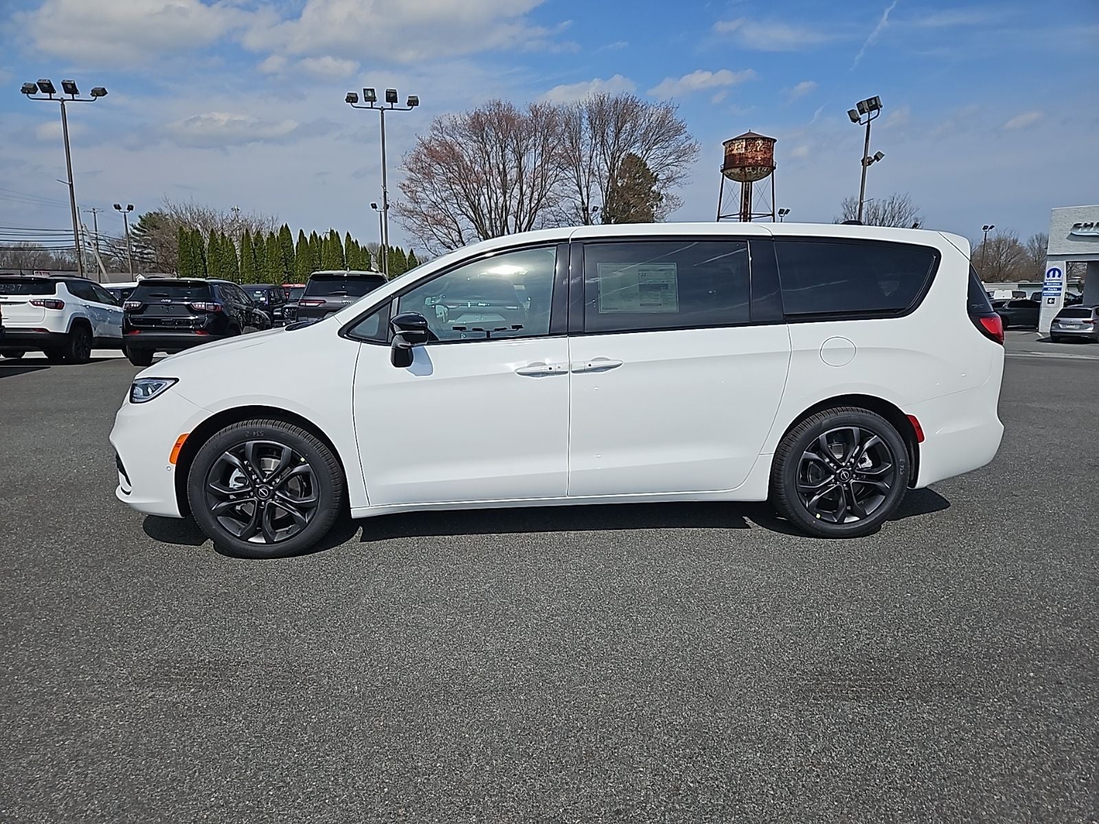 2026 Chrysler Pacifica PACIFICA SELECT