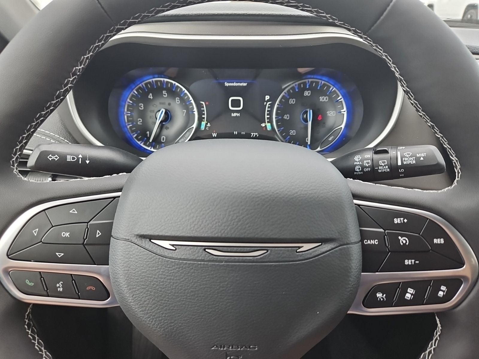 2027 Chrysler Pacifica PACIFICA SELECT