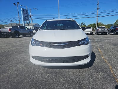 2026 Chrysler Voyager VOYAGER LX