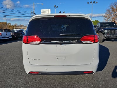 2026 Chrysler Voyager VOYAGER LX