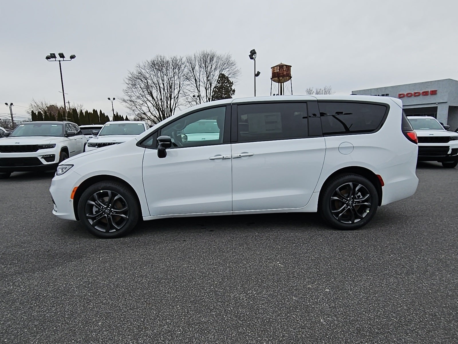 2026 Chrysler Pacifica PACIFICA SELECT AWD