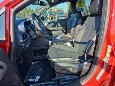 2026 Chrysler Pacifica PACIFICA LIMITED AWD
