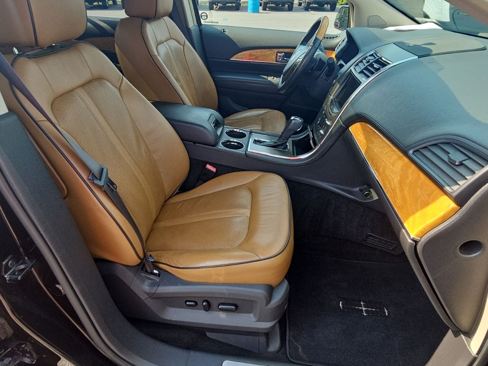 2014 Lincoln MKX Base