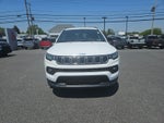 2023 Jeep Compass Latitude Lux FWD