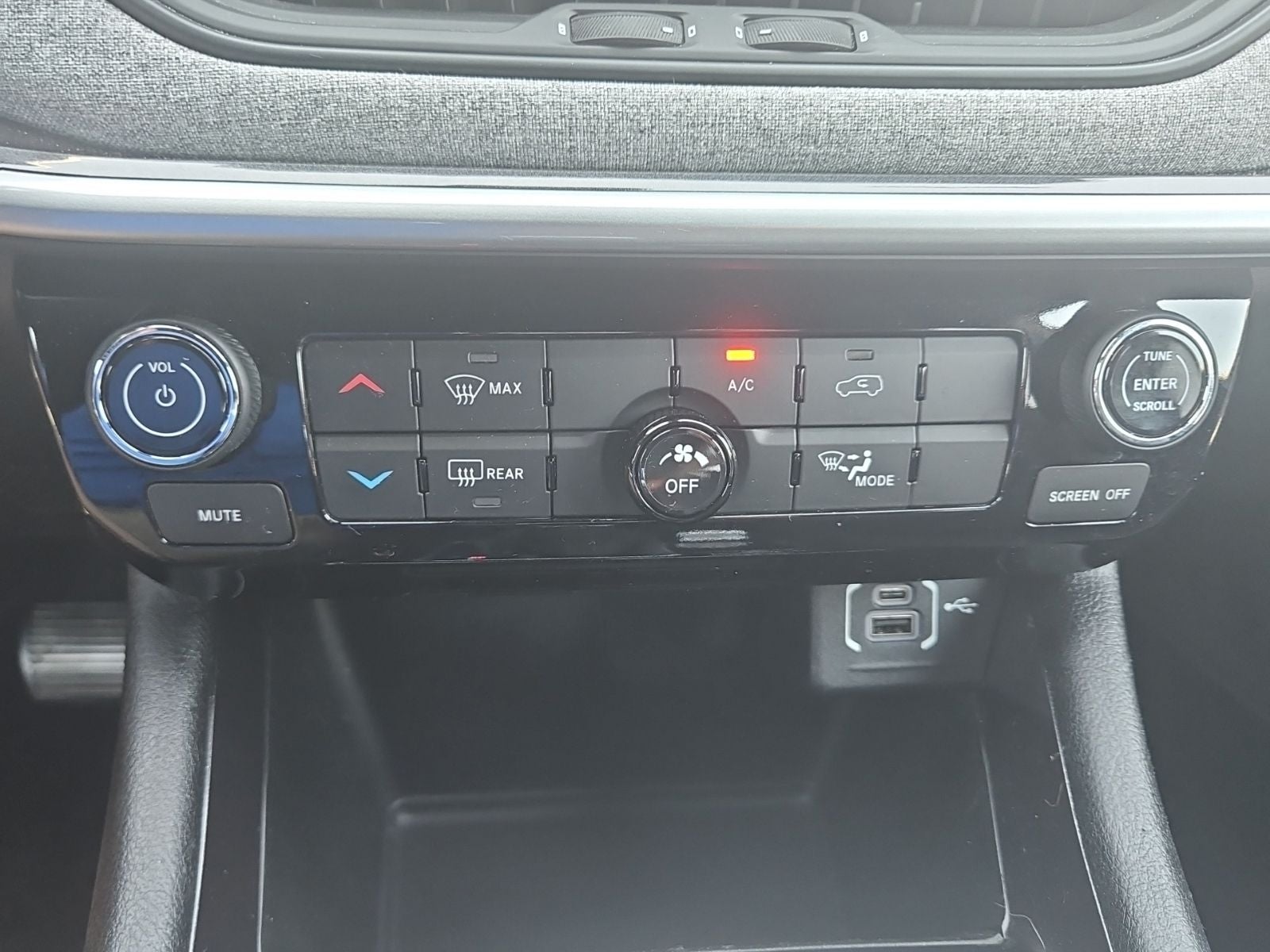 2023 Jeep Compass Latitude Lux FWD