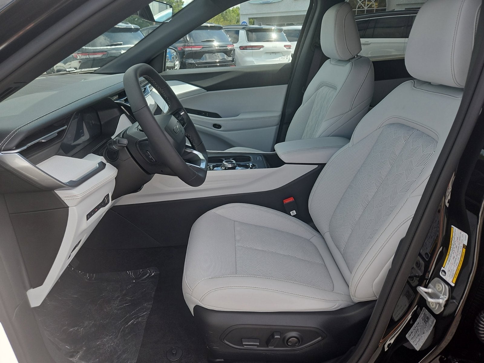 2026 Jeep Cherokee CHEROKEE OVERLAND 4X4