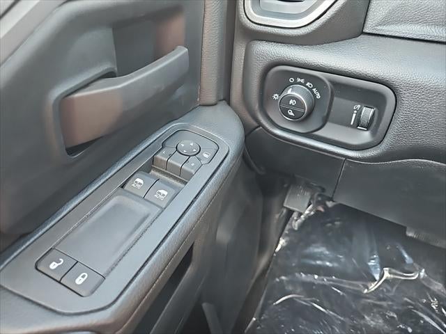 2026 RAM Ram 2500 RAM 2500 TRADESMAN REGULAR CAB 4X4 8' BOX