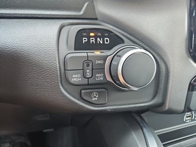 2026 RAM 1500 RAM 1500 EXPRESS CREW CAB 4X4 5'7' BOX