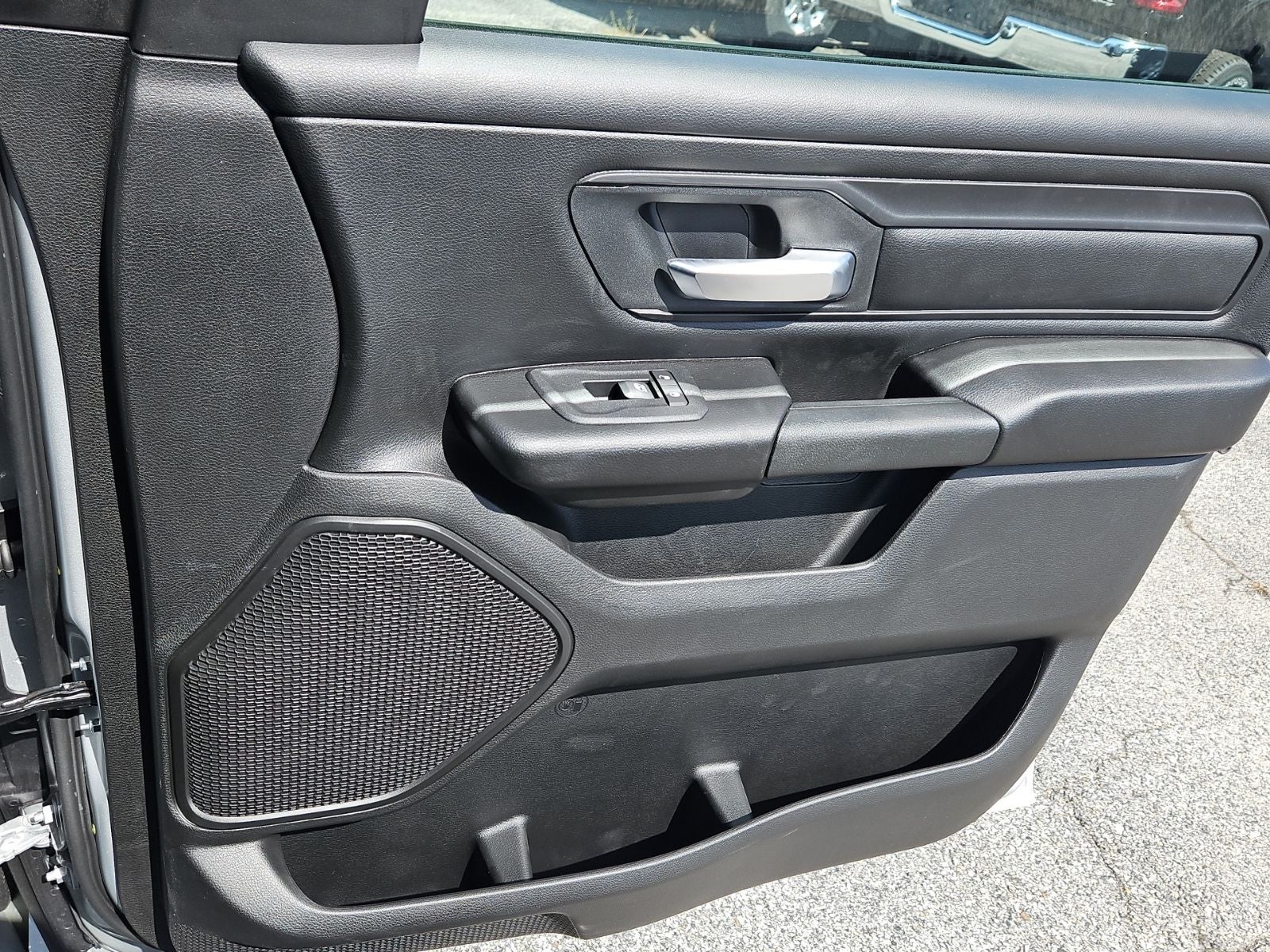 2026 RAM 1500 RAM 1500 EXPRESS CREW CAB 4X4 5'7' BOX