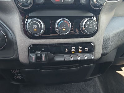 2026 RAM 1500 RAM 1500 EXPRESS CREW CAB 4X4 5'7' BOX