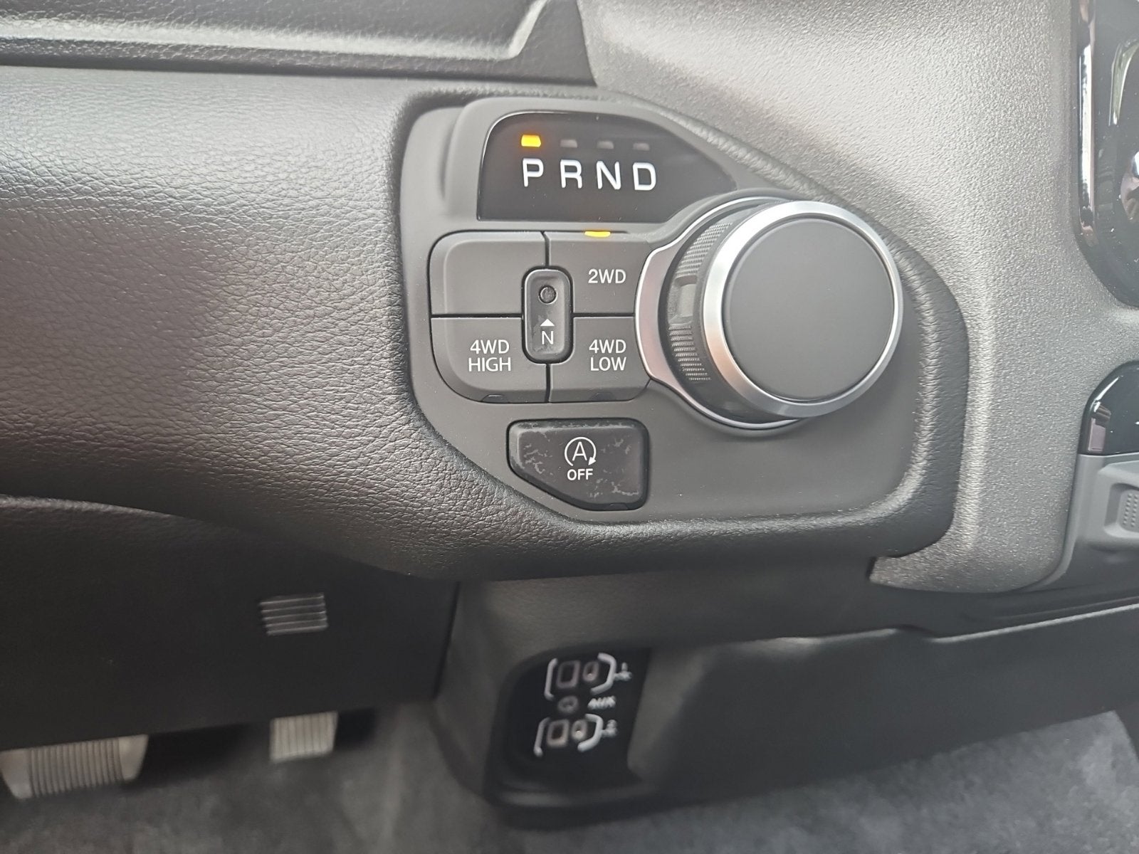 2026 RAM Ram 1500 RAM 1500 EXPRESS CREW CAB 4X4 5'7' BOX