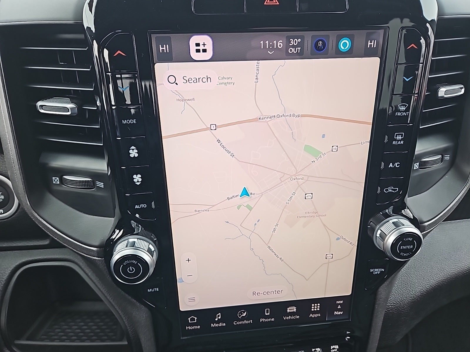 2026 RAM Ram 2500 RAM 2500 BLACK EXPRESS CREW CAB 4X2 6'4' BOX