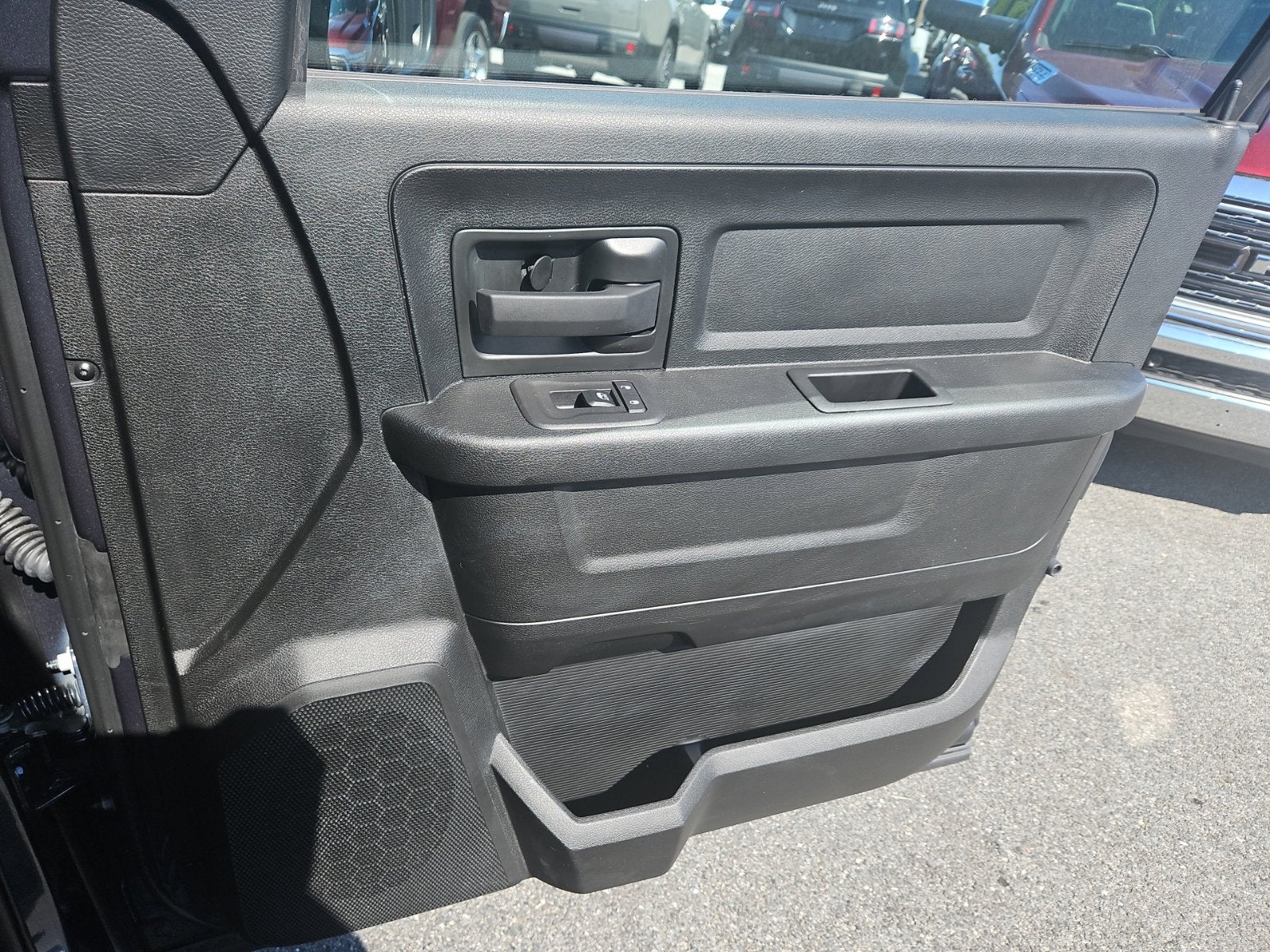2026 RAM 2500 Black Express Crew Cab 4x2 6'4' Box