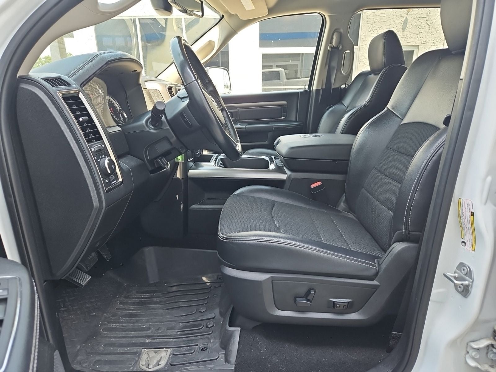 2018 RAM 2500 Big Horn Crew Cab 4x4 6'4' Box