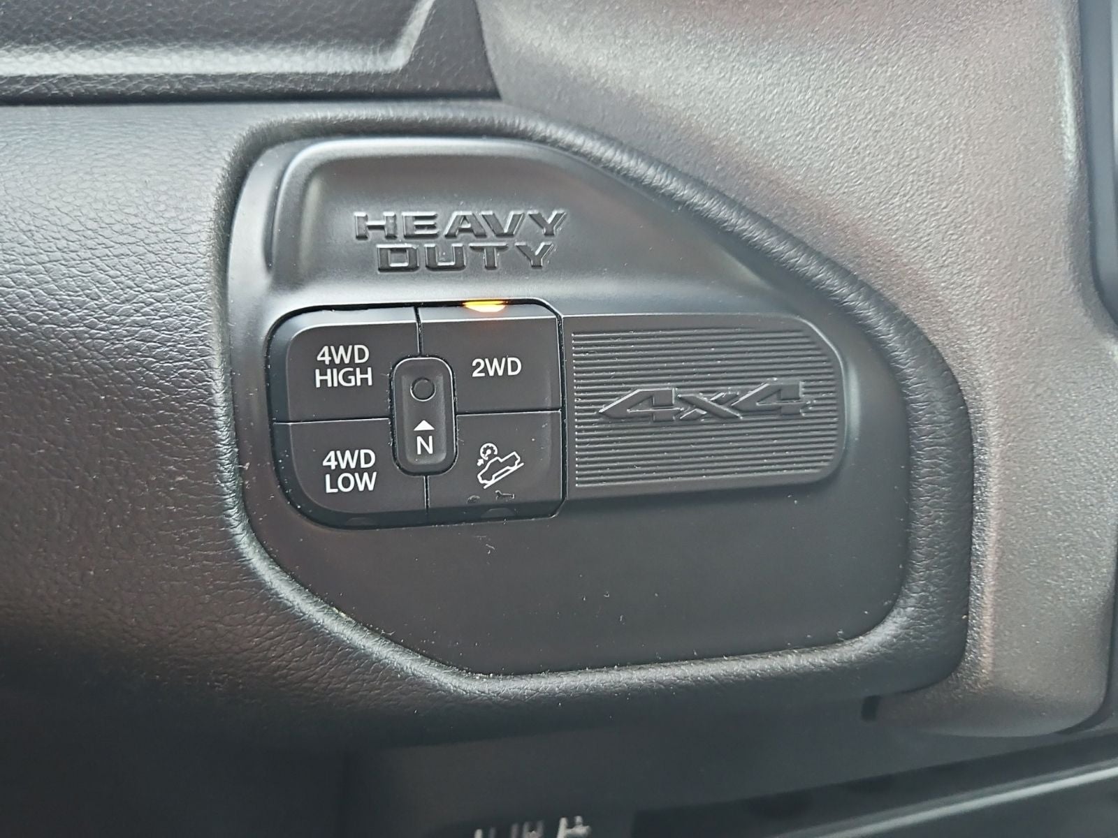 2020 RAM 2500 Tradesman Crew Cab 4x4 8' Box