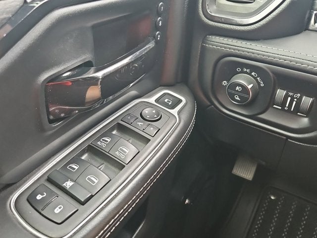 2022 RAM 2500 Limited Crew Cab 4x4 6'4' Box