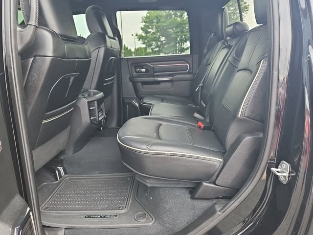 2022 RAM 2500 Limited Crew Cab 4x4 6'4' Box