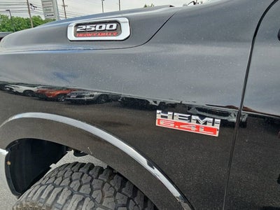 2022 RAM 2500 Limited Crew Cab 4x4 6'4' Box