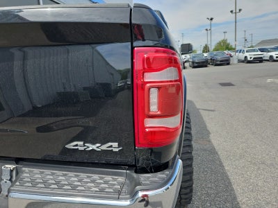 2022 RAM 2500 Limited Crew Cab 4x4 6'4' Box