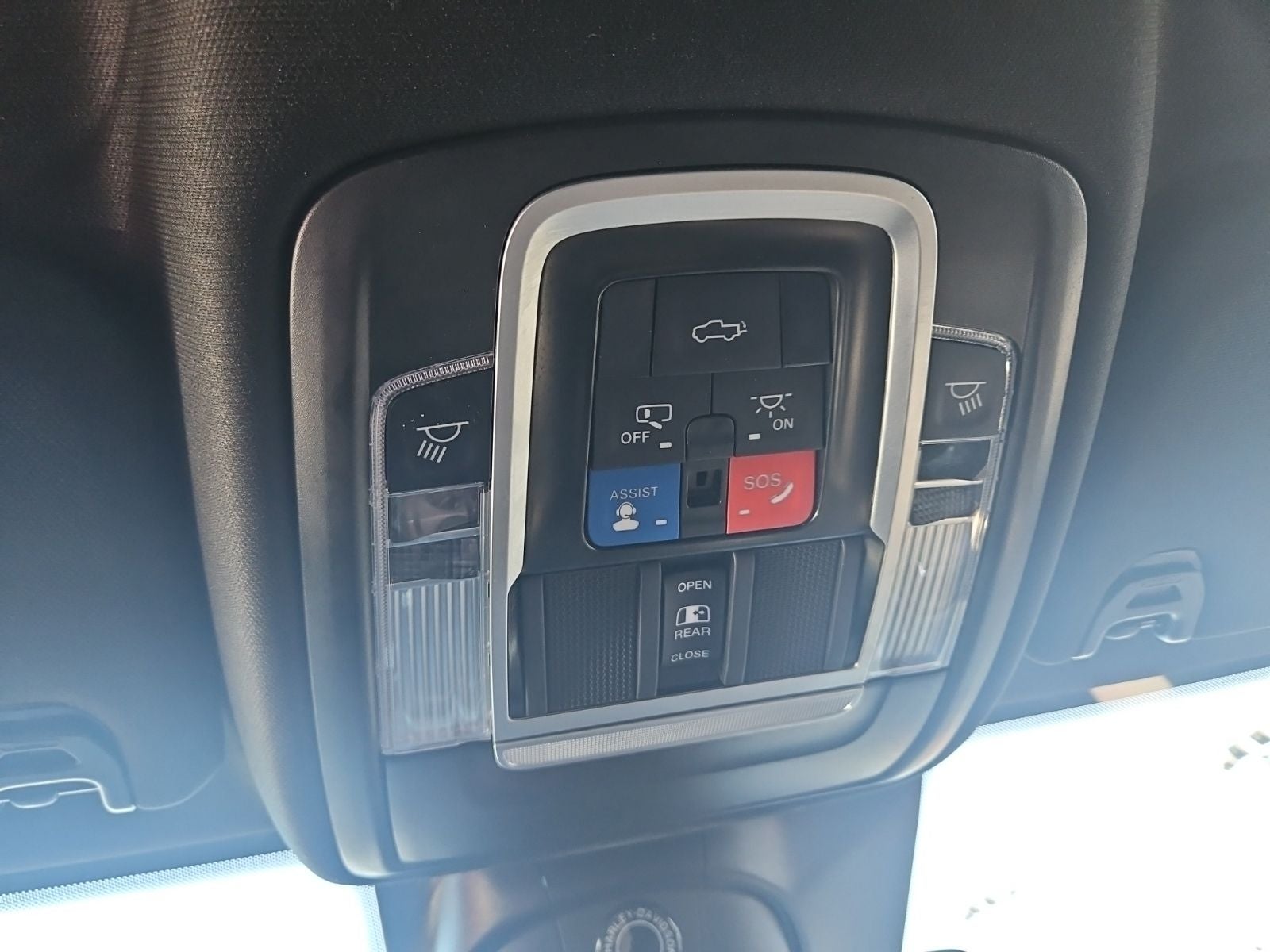 2023 RAM 2500 Limited Crew Cab 4x4 6'4' Box