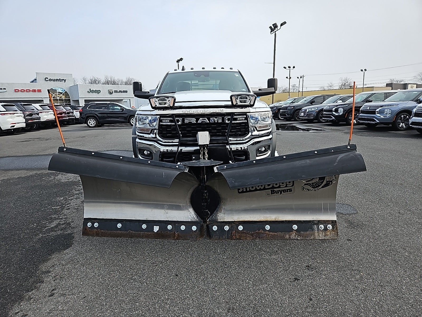 2022 RAM 5500 Chassis Tradesman/SLT/Laramie/Limited