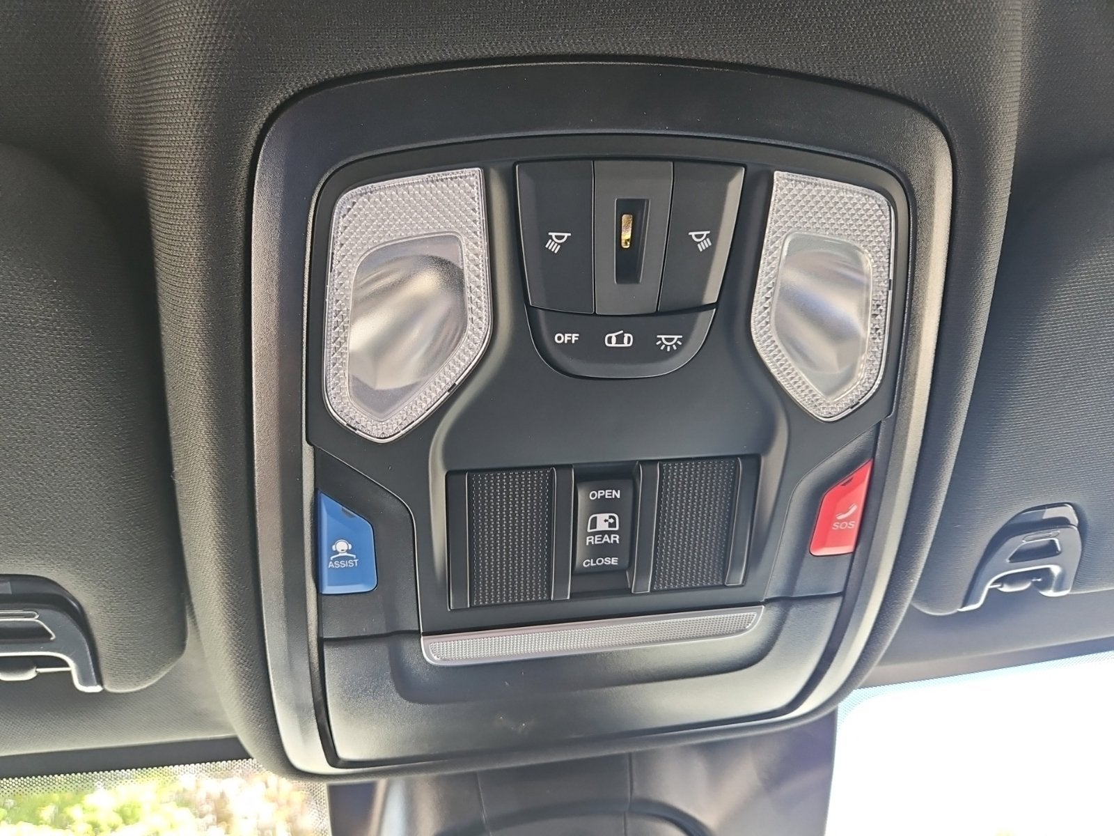 2027 RAM Ram 3500 Chassis Cab RAM 3500 BIG HORN CREW CAB CHASSIS 4X4 60' CA